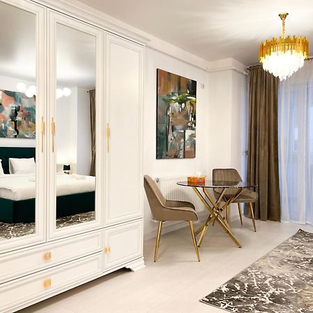 Happy Studio By Rh Living Bucarest Extérieur photo